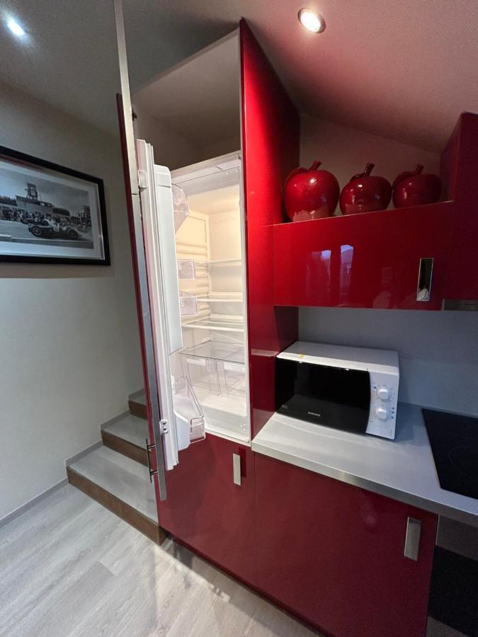 Race & Rooms Appartment スタヴロ エクステリア 写真